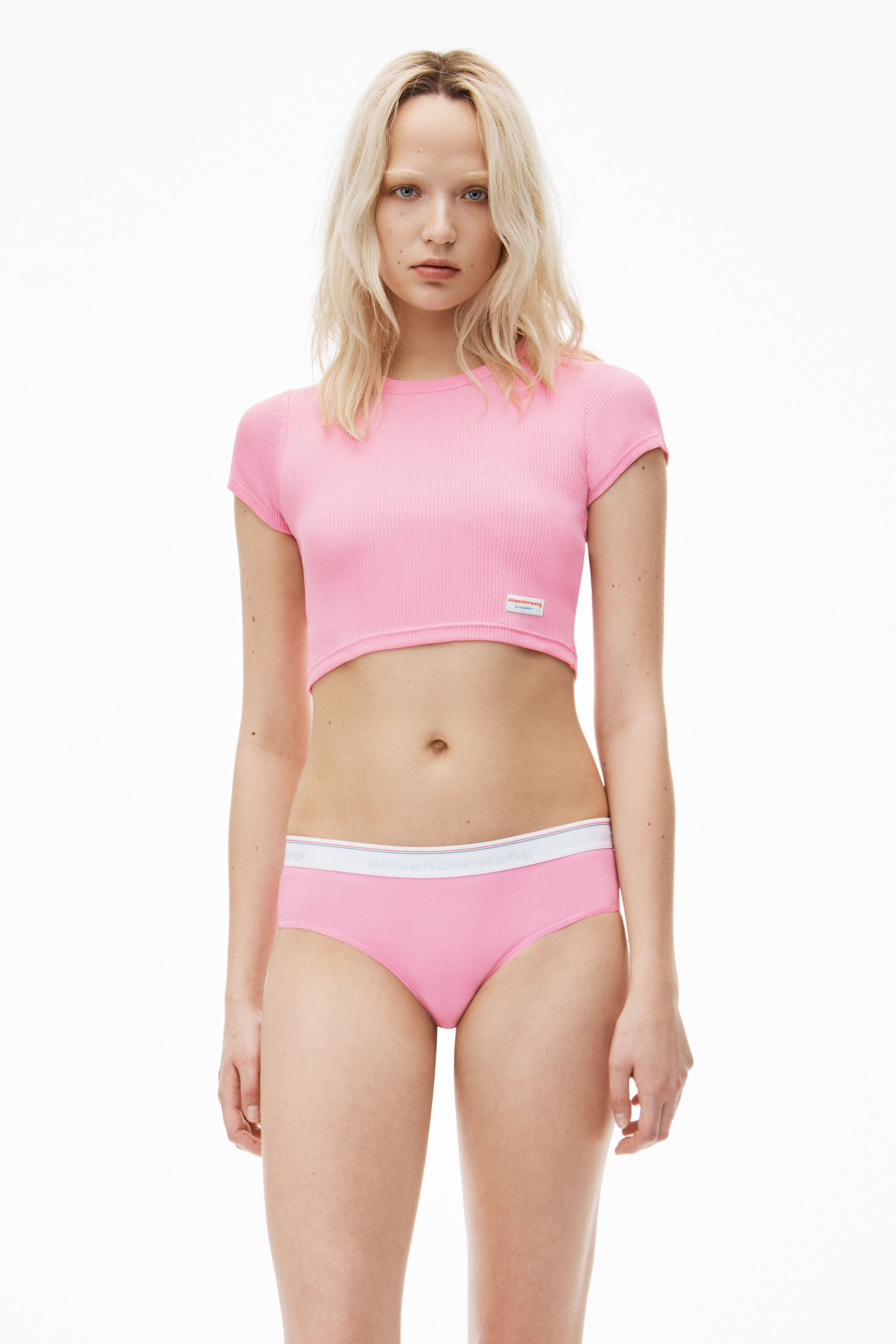 Cropped Short-Sleeve Tee in Ribbed Cotton Jersey in BEGONIA PINK 