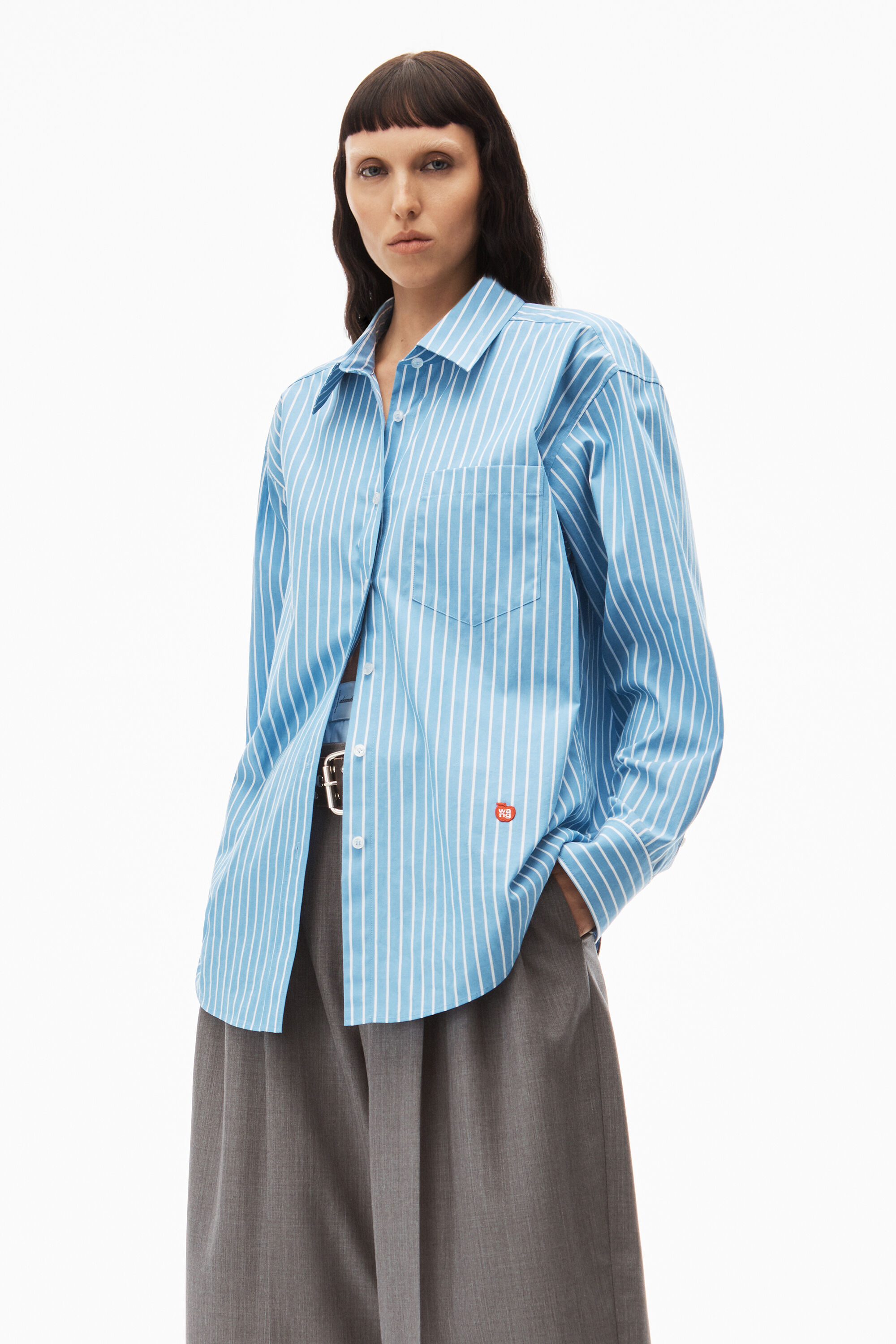 APPLE BOYFRIEND SHIRT IN COMPACT COTTON in BLUE/WHITE | alexanderwang®