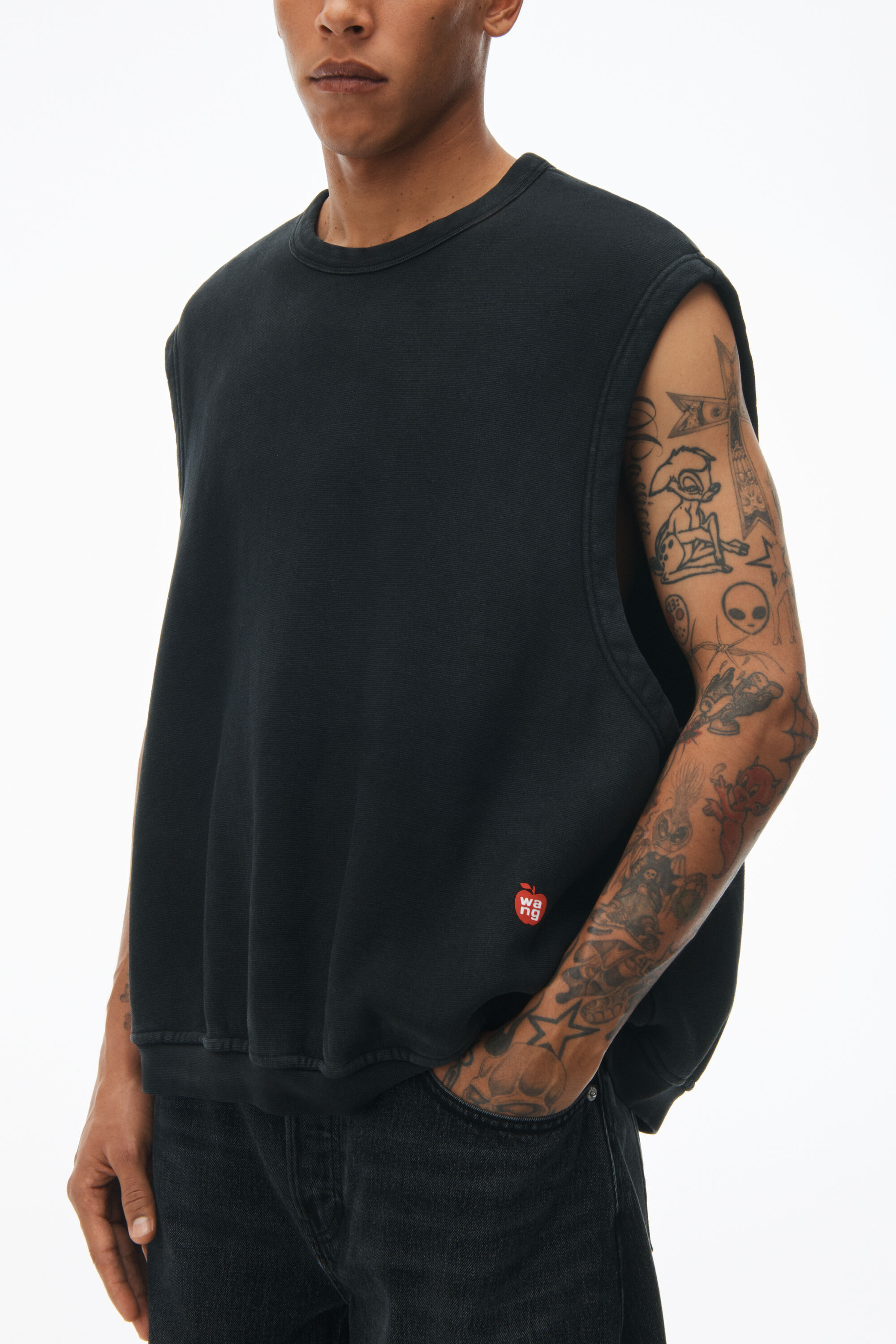 Sleeveless Crew Neck Vest In Terry in WASHED JET | cut on cross 